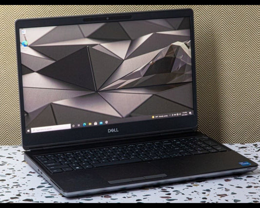 Dell precision 7560(Metal Body) Xeon processor 11th Gen(32 GB Ram,512 GB SSD, 4 GB DEDICATED GRAPHICS CARD)- 1 Year Warranty