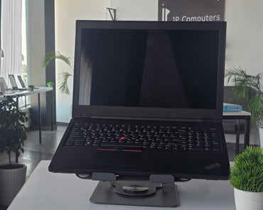 Lenovo ThinkPad P52 8th Gen i7 8th Gen(16 GB DDR4 RAM, 512 GB SSD, 4 NVIDIA Quadro  Intel UHD Graphics 630) 1 Year Warranty