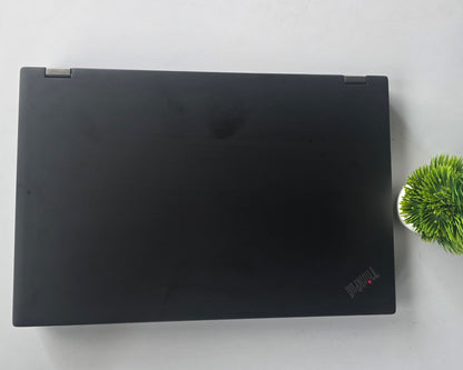 Lenovo ThinkPad P52 8th Gen i7 8th Gen(16 GB DDR4 RAM, 512 GB SSD, 4 NVIDIA Quadro  Intel UHD Graphics 630) 1 Year Warranty