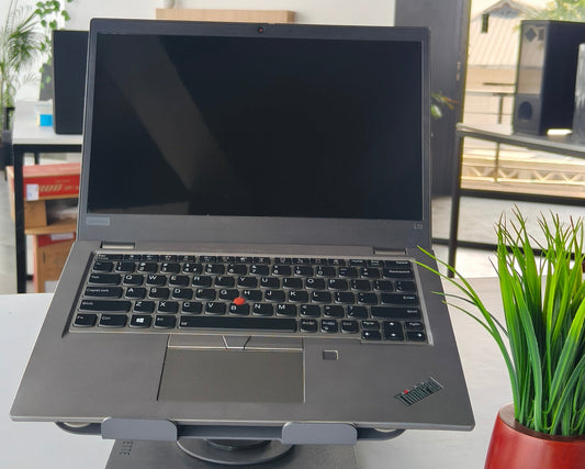 Lenovo ThinkPad L13 i5 11 th Gen (8 GB RAM,256 GB NVme,4 Gb Onboard UHD Graphics) - 1 Year Warranty