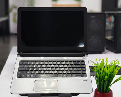 HP Probook 430 G3 i5 6th Gen(8GB RAM, 256GB SSD, Onboard UHD Graphics) - 1 Year Warranty (Refurbished)