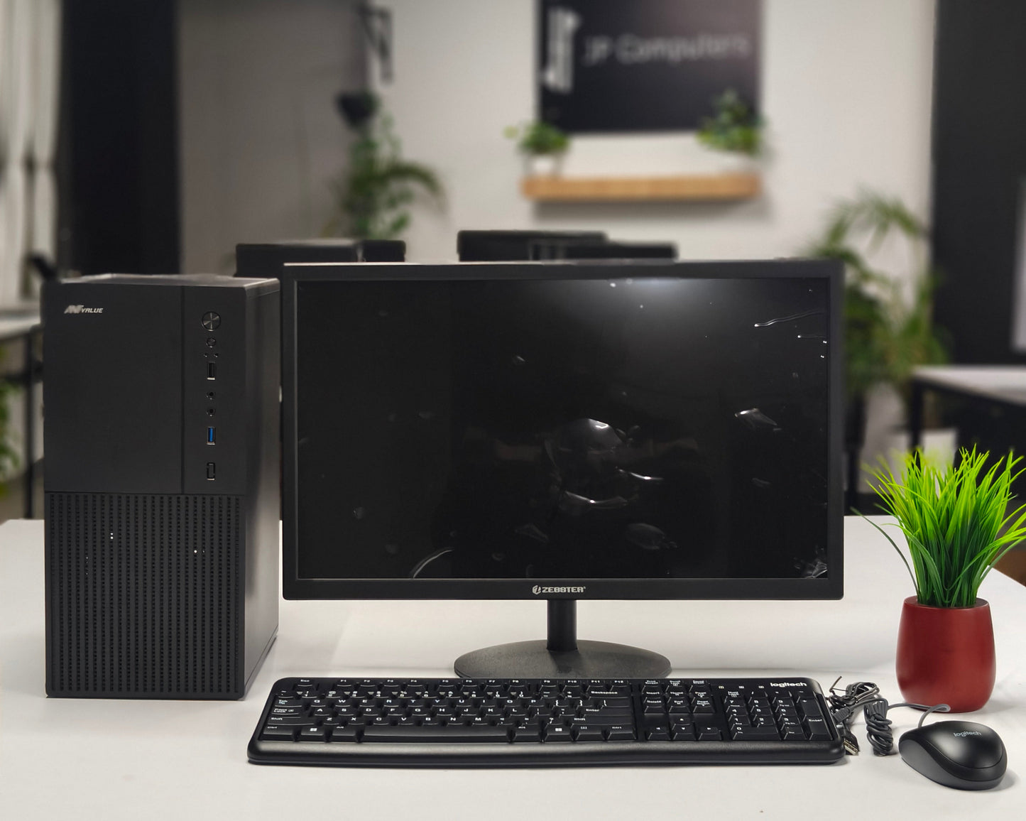 Intel core I5 8th Gen (8 GB Ram,256 GB SSD,1 TB HDD) 19 inch Monitor, Keyboard and Mouse- 3 Years Warranty
