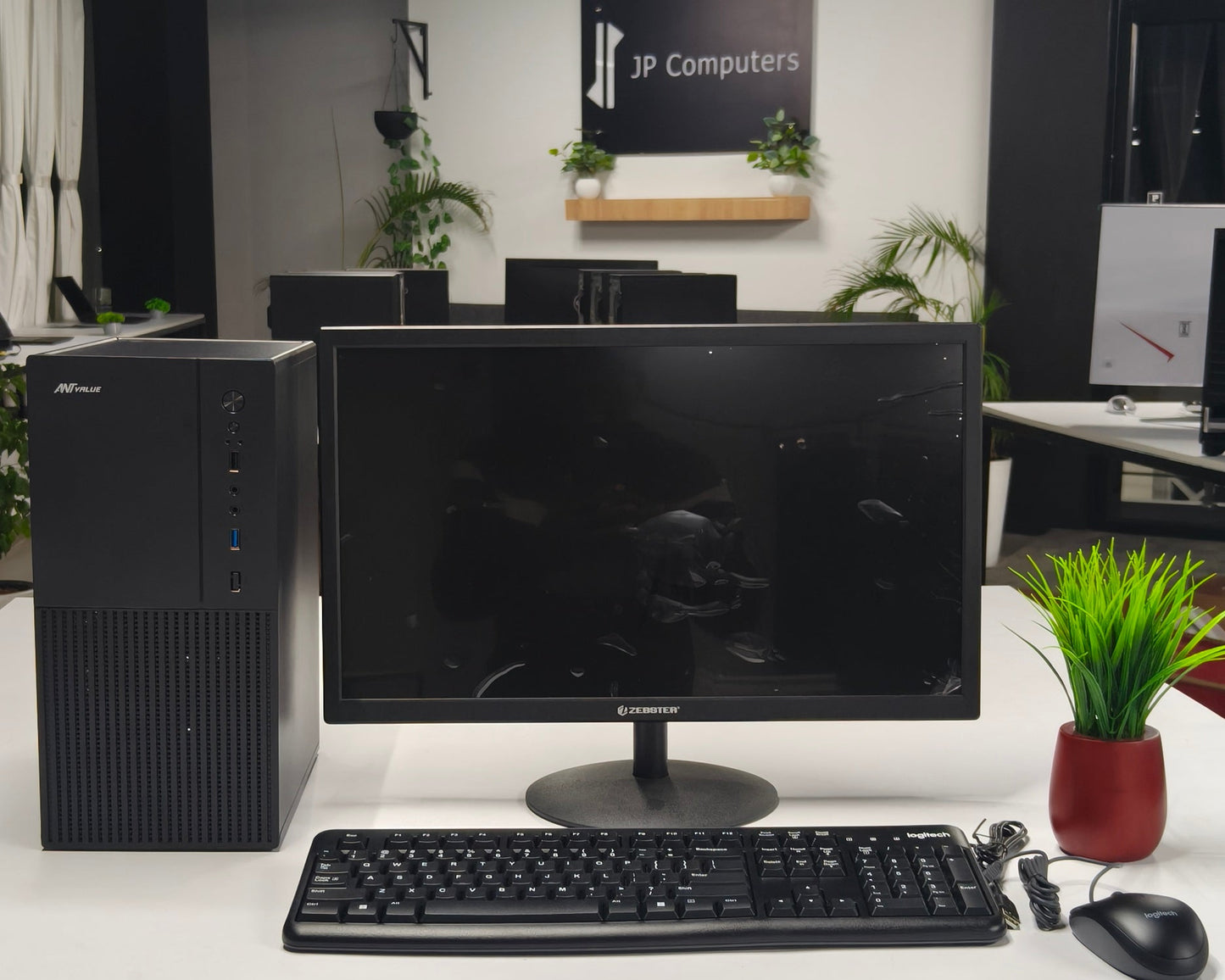Intel core I5 8th Gen (8 GB Ram,256 GB SSD,1 TB HDD) 19 inch Monitor, Keyboard and Mouse- 3 Years Warranty