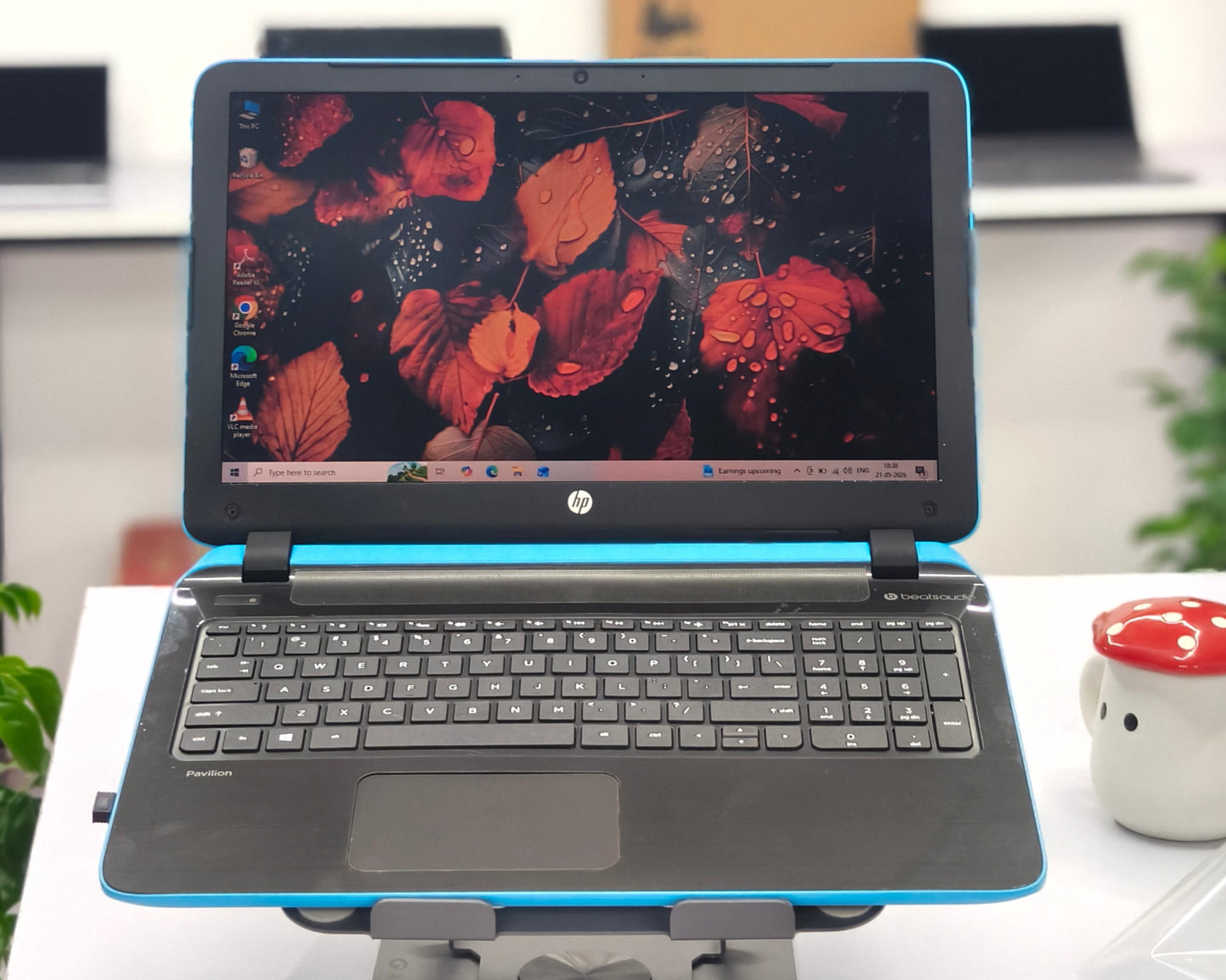 HP Pavilion 15 Notebook PC i3 4th gen (8 Gb RAM, 256 GB SSD,2 GB Onboard UHD Graphics ) - 1 year warranty (Refurbished)