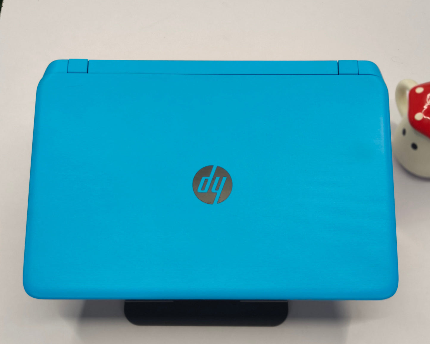 HP Pavilion 15 Notebook PC i3 4th gen (8 Gb RAM, 256 GB SSD,2 GB Onboard UHD Graphics ) - 1 year warranty (Refurbished)