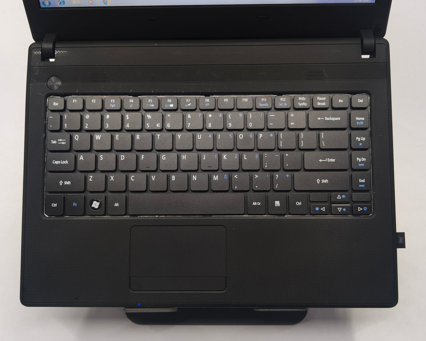 Acer Aspire, Intel Pentium processor (4 Gb RAM, 256 GB SSD ) - 1 year warranty (Refurbished)
