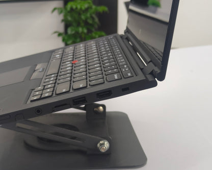 Lenovo Thinkpad X1 Carbon i5 6th Gen (8 GB RAM,256 GB NVme,4 Gb Onboard UHD Graphics) - 1 Year Warranty (Refurbished)