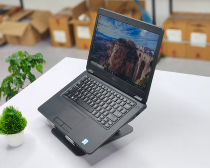 Dell Latitude E7450 i5 5th gen (8 Gb RAM, 256 GB SSD,4 Gb Onboard  UHD Graphics ) - 1 year warranty (Refurbished)