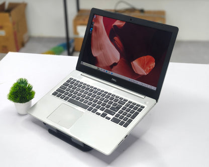 Dell Inspiron 5575 AMD Ryzen 3 (8 GB RAM, 256 GB SSD,4 GB UHD Graphics) - 1 year warranty (Refurbished)