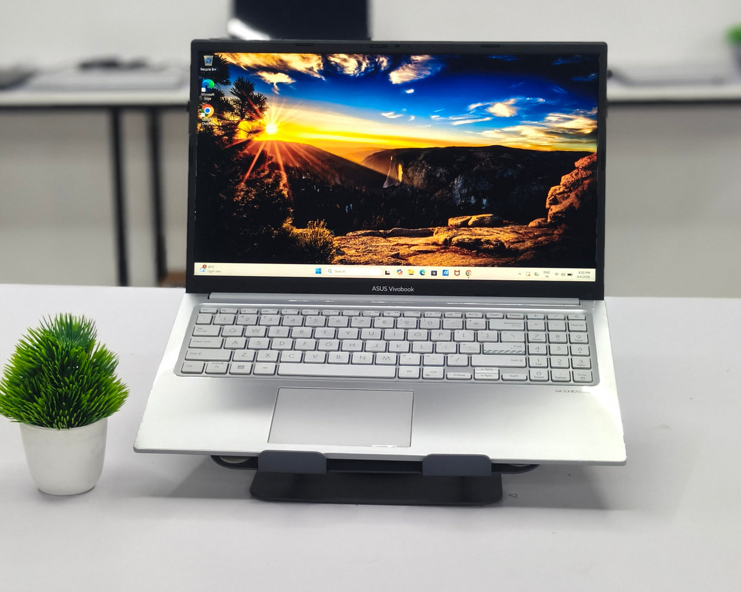 Asus Vivobook i3 13th Gen (8 GB RAM, 512 GB SSD,4 GB UHD Graphics) - 1 year warranty (Refurbished)