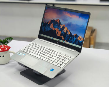 HP Laptop 15s i3 12th Gen (8 GB RAM,512 GB NVme,4 Gb Onboard UHD Graphics) - 1 Year Warranty (Refurbished)