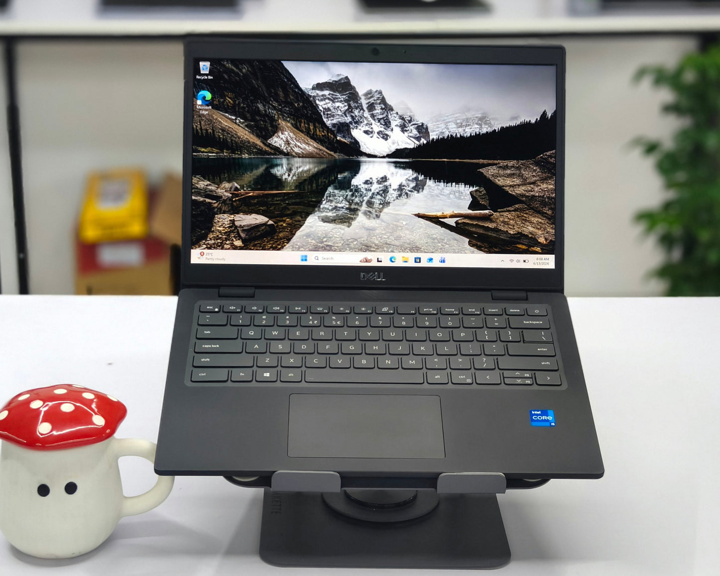 Dell Latitude 3420 i5 11th gen (8 Gb RAM, 512 GB SSD,4 Gb Onboard UHD Graphics ) - 1 year warranty (Refurbished)