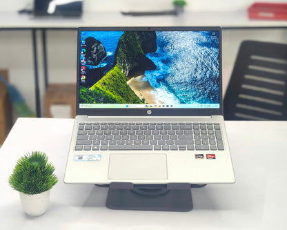 HP 15 AMD Ryzen 3 (8 GB RAM,512 GB NVme,4 GB Onboard  Graphics) - 1 Year Warranty (Demo)