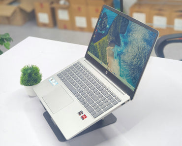 HP 15 AMD Ryzen 3 (8 GB RAM,512 GB NVme,4 GB Onboard  Graphics) - 1 Year Warranty (Demo)