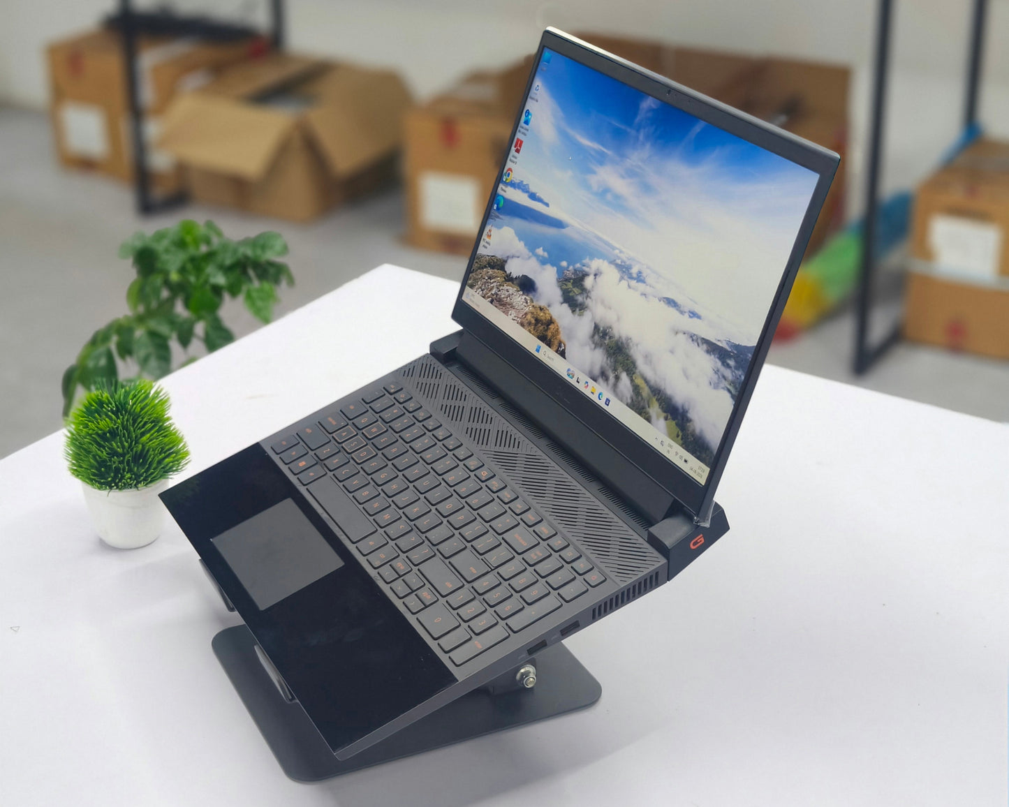 Dell G15 5520 i5 12th Gen (8 GB RAM, 512 GB SSD,4 GB NVIDIA Graphics) - 1 year warranty (Refurbished)