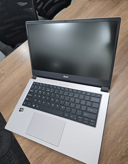 Acer one 14 Ryzen 3 3250 (8 GB Ram, 256 GB SSD, 4GB UHD Graphics)- 1 Year Warranty (BRAND NEW)
