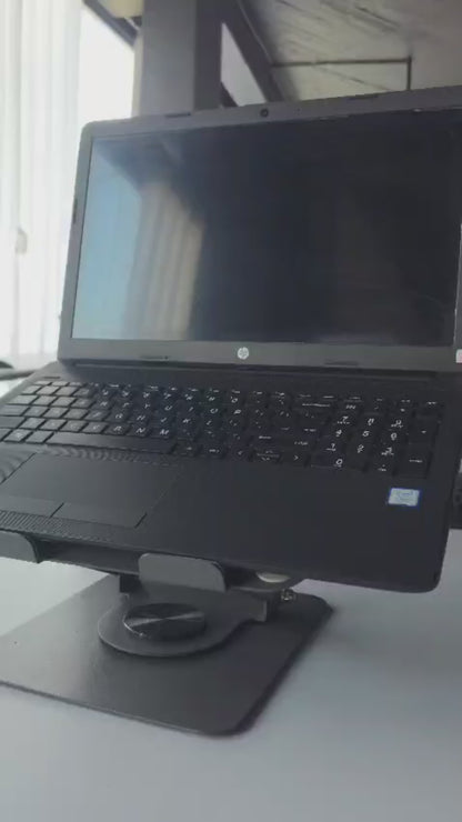 HP 15 i3 7th Gen (8 GB RAM,256 GB,Onboard UHD Graphics) - 1 Year Warranty (Refurbished)