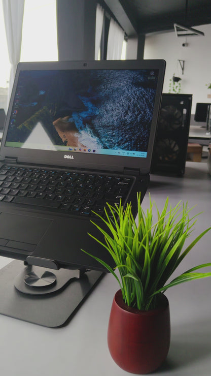 Dell Latitude 5490 i5 8th Gen (8 GB RAM,256 GB NVme,4 Gb Onboard UHD Graphics) - 1 Year Warranty (Refurbished)